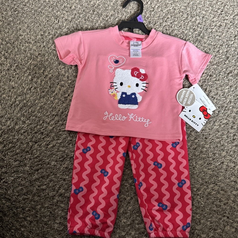CUTE 2 pc Viscose Hello Kitty Outfit (Size 12 Months) BRAND NEW W TAGS